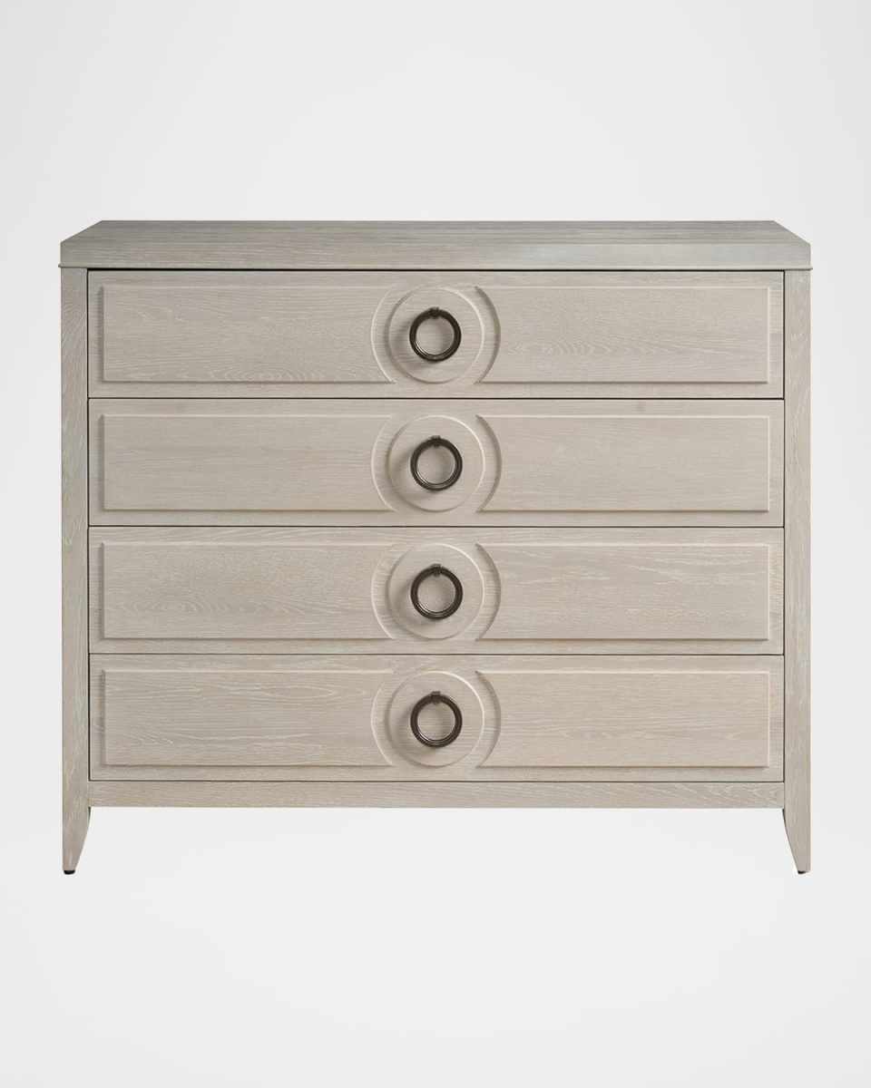 Lizmore Chest